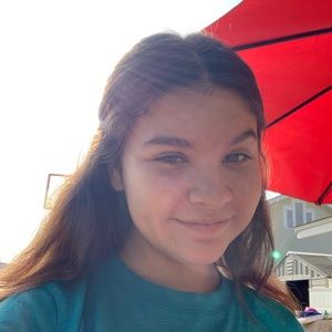 Meet your Posher, Isabela